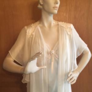 Flora Nikrooz Vintage Dressing Robe and Chemise